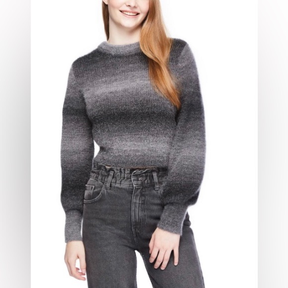 No Boundaries Women's Ombre Sweater Medium - Picture 2 of 10